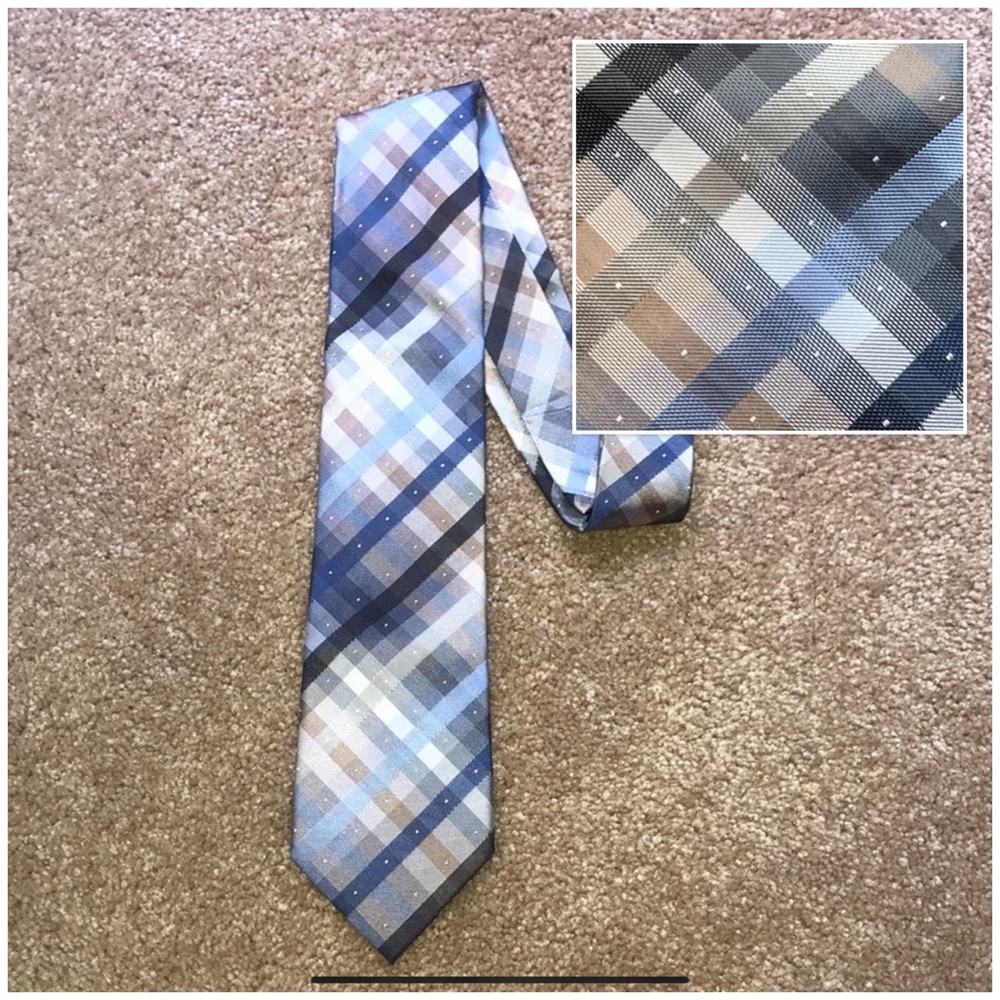 Kenneth Cole REACTION Silk NECKTIE